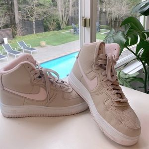 Nike Air Force high tops light pink, beige and white barely used only worn once